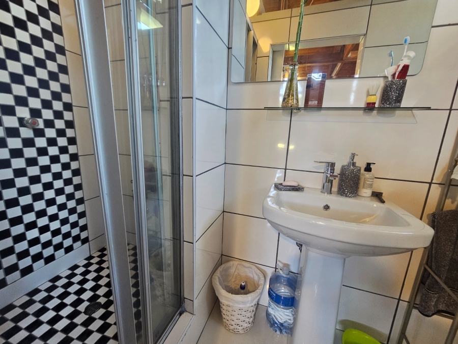 4 Bedroom Property for Sale in La Provance Free State